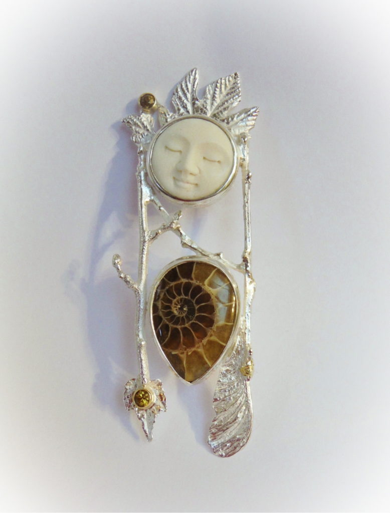 Spiral Pendant by Andrea Russell at The Avenue Gallery, a contemporary fine art gallery in Victoria, BC, Canada.