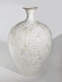 Pearl Vase #619 by Bill Boyd at The Avenue Gallery, a contemporary fine art gallery in Victoria, BC, Canada.