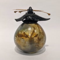 Medium Round Vase with Top by Geoff Searle at The Avenue Gallery, a contemporary fine art gallery in Victoria, BC, Canada.