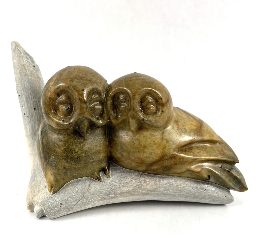 You Have My Heart by Loretta Kyle at The Avenue Gallery, a contemporary fine art gallery in Victoria, BC, Canada.